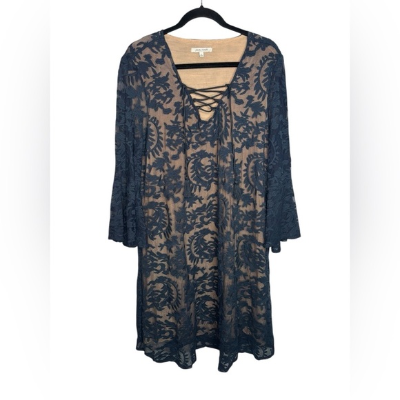 NWT John Mark Romantic Blue Lace Bell Sleeve Navy Lace Up Midi Dress Size Large - Picture 1 of 13